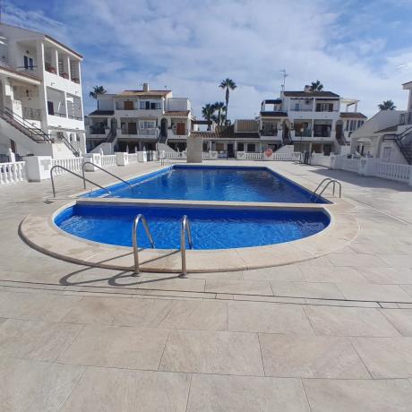 Chalet adosado en calle Madamme Curie