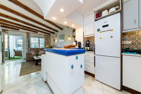 Chalet pareado en Av Roentgen, 6