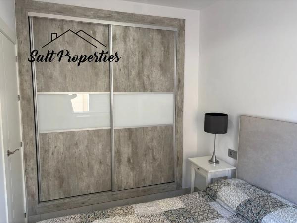 Chalet adosado en calle Gandhi