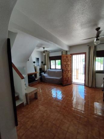 Chalet adosado en calle Roma