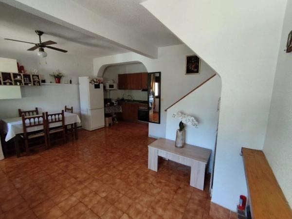 Chalet adosado en calle Roma