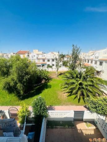 Chalet adosado en calle Roma