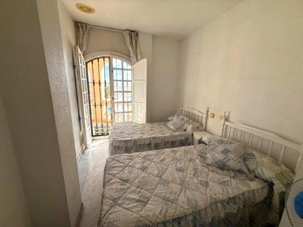 Piso en avenida Alfredo Nobel, 5