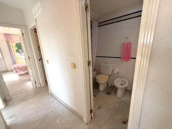 Piso en avenida Alfredo Nobel, 5