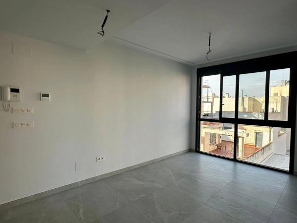 Piso en calle Ramón Gallud, 164 ,