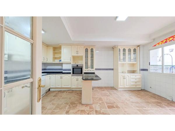 Piso en calle Ramón Gallud