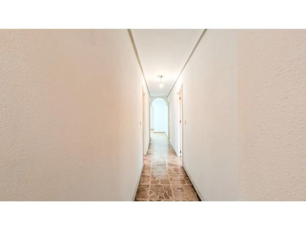 Piso en calle Ramón Gallud