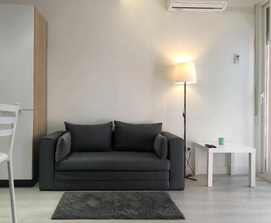 Estudio en calle Joven Pura, 10