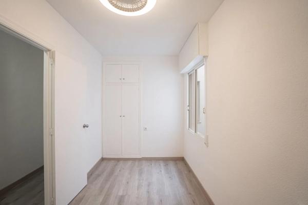 Piso en calle Almudena