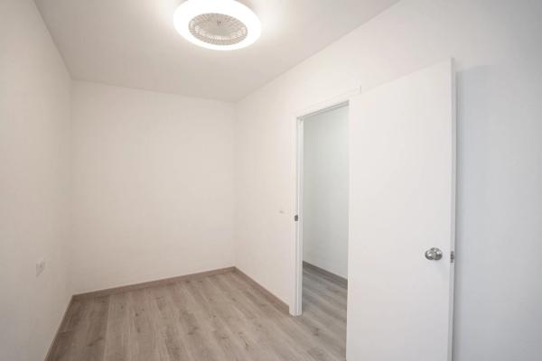 Piso en calle Almudena