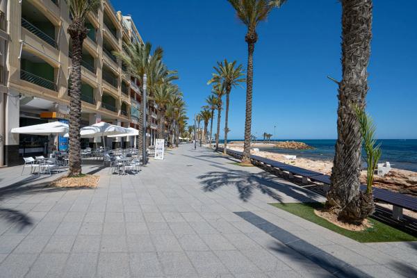 Piso en calle Almudena