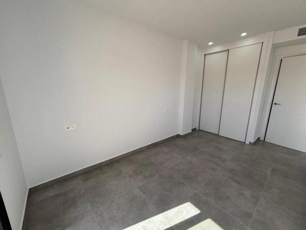 Piso en calle Ramón Gallud