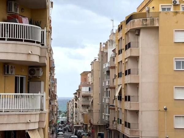 Piso en avenida Diego Ramírez Pastor, 235