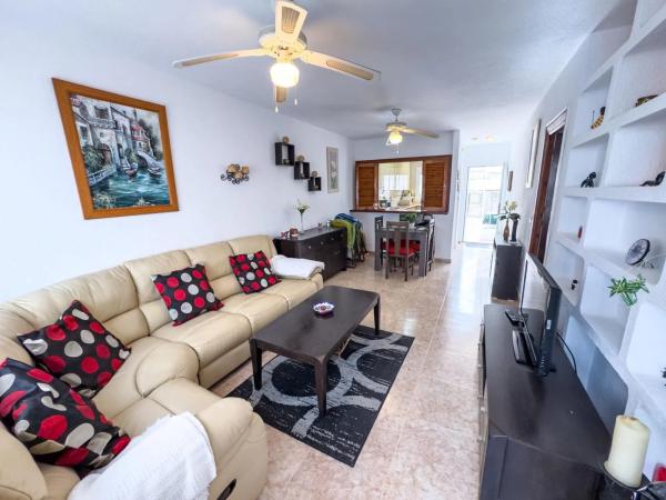 Chalet adosado en calle la Barraca