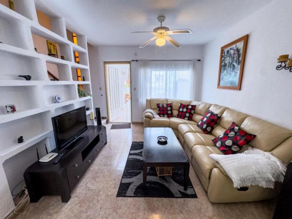 Chalet adosado en calle la Barraca