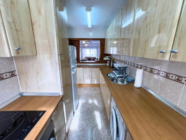 Chalet adosado en calle la Barraca