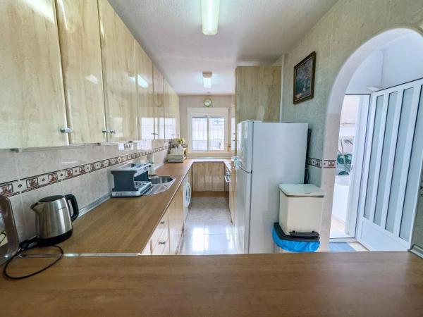 Chalet adosado en calle la Barraca