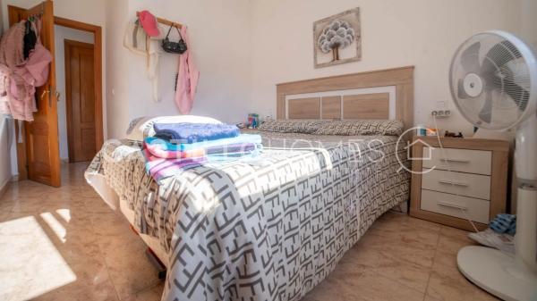 Piso en calle Maestro Francisco Casanovas, 8