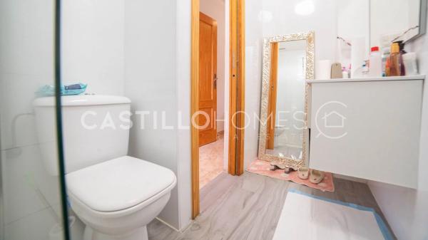 Piso en calle Maestro Francisco Casanovas, 8