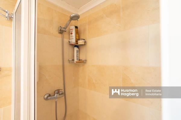 Piso en calle Caballero de Rodas