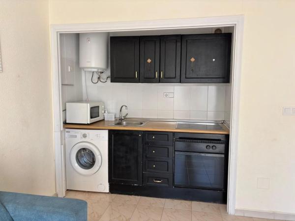 Estudio en Barrio Avenida Habaneras - Curva de Palangre