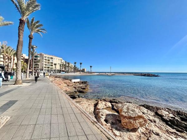 Piso en calle Ramón Gallud, 98