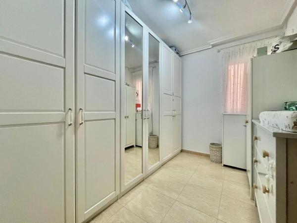 Piso en calle Ramón Gallud, 98