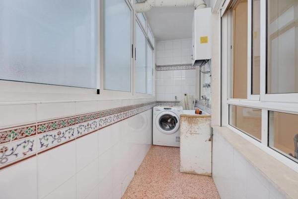 Piso en calle Zoa, 69