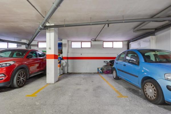 Piso en calle Zoa, 69