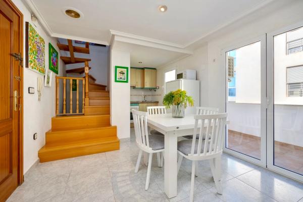 Dúplex en CL Moriones, 4