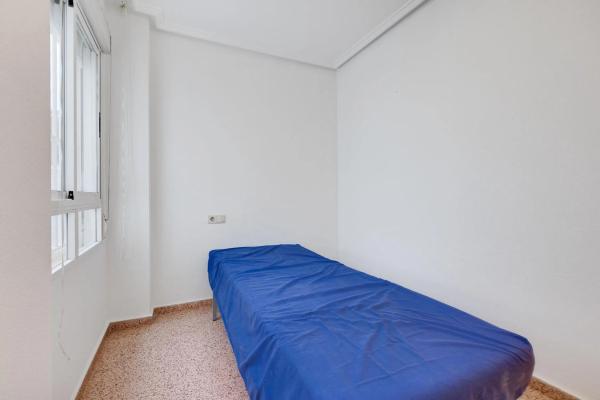 Piso en calle Zoa, 69