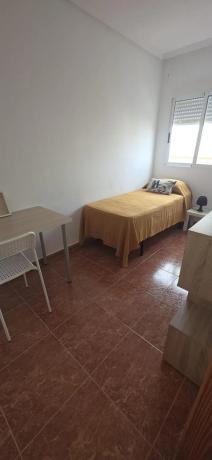 Piso en calle Arquitecto Larramendi