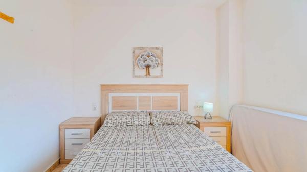 Piso en calle Maestro Francisco Casanovas, 8