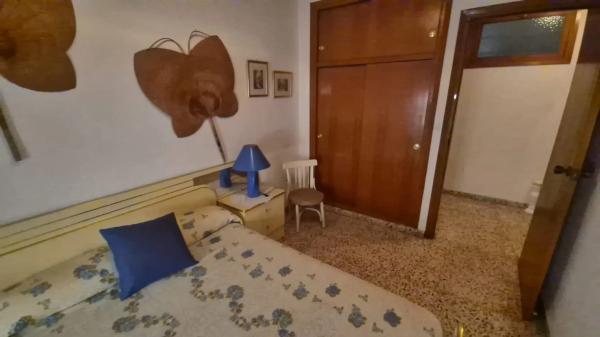 Piso en calle Ramón y Cajal