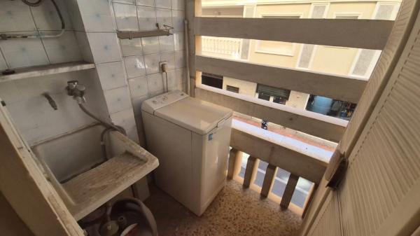 Piso en calle Ramón y Cajal