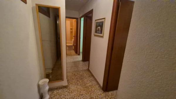 Piso en calle Ramón y Cajal