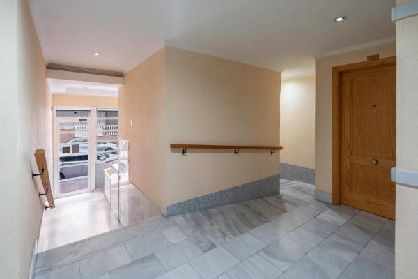 Estudio en calle la Loma