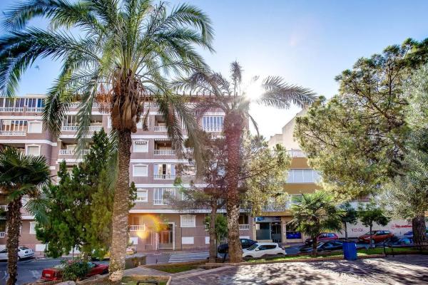 Piso en calle Ramón Gallud, 204