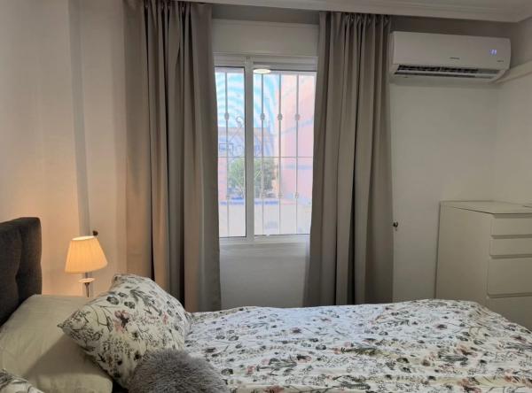 Piso en avenida Diego Ramírez Pastor, 239 b