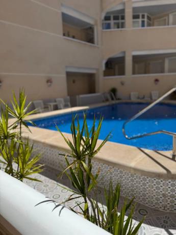 Piso en avenida Diego Ramírez Pastor, 239 b