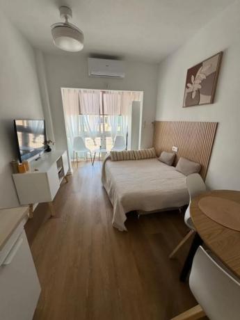 Estudio en Barrio Avenida Habaneras - Curva de Palangre