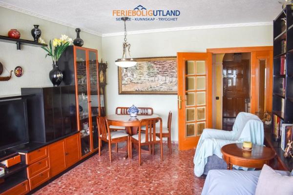 Piso en calle Ramón y Cajal s/n