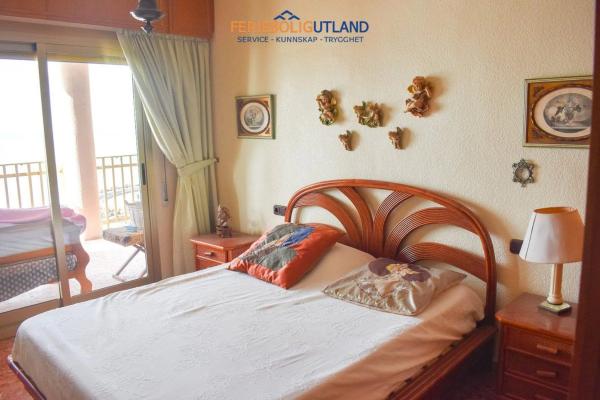 Piso en calle Ramón y Cajal s/n