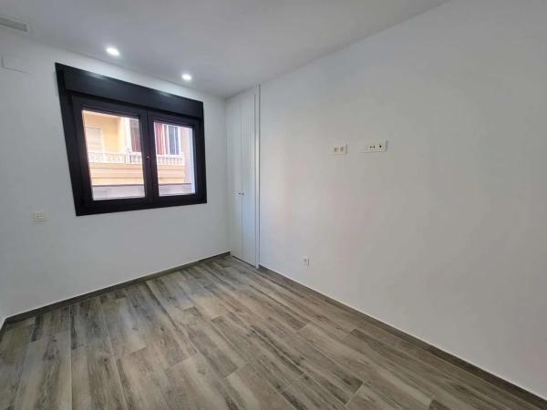 Piso en calle Ramón Gallud