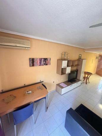 Piso en calle Bergantin, 38