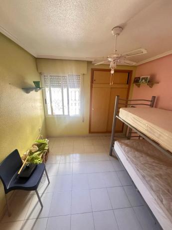 Piso en calle Bergantin, 38