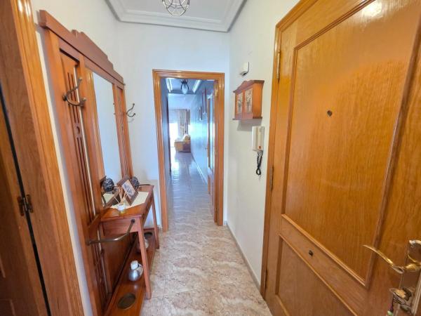 Piso en calle la Loma, 77