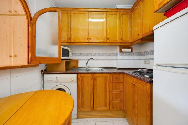 Estudio en Barrio Avenida Habaneras - Curva de Palangre