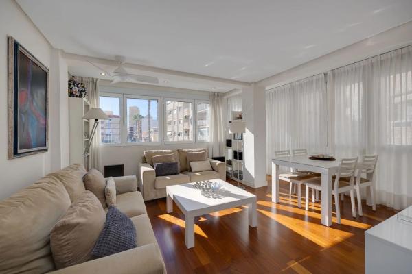 Piso en calle de Pedro Lorca, 57