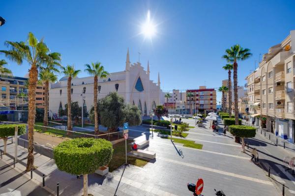 Piso en calle de Pedro Lorca, 57